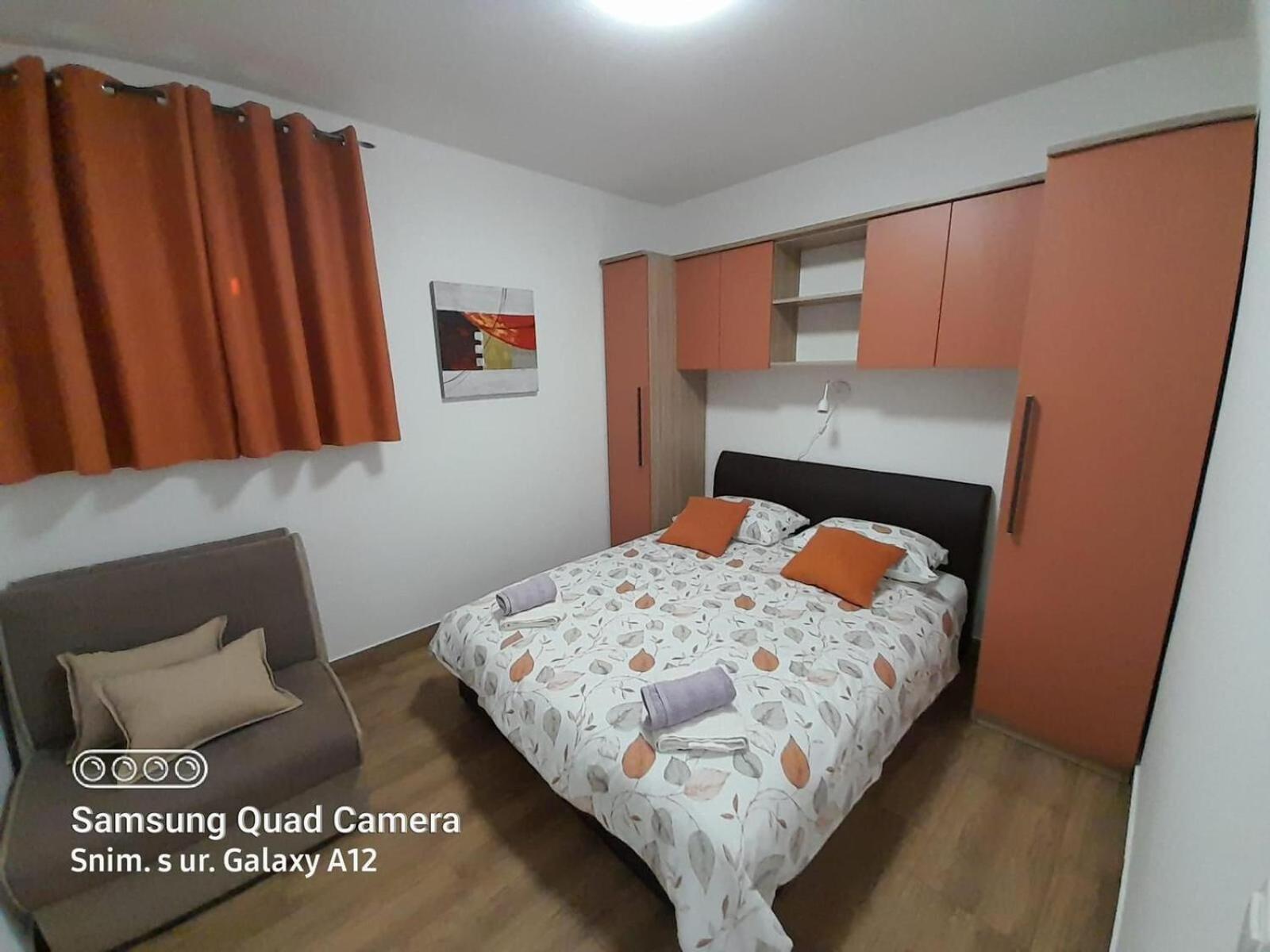 Apartments Dobrila Zavala Exterior photo